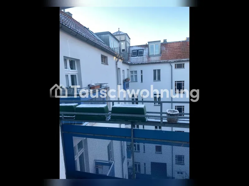 Tauschwohnung: 2 Raumwohnung mit Balkon im Pb gg 2 Raumwohnung — photo 1